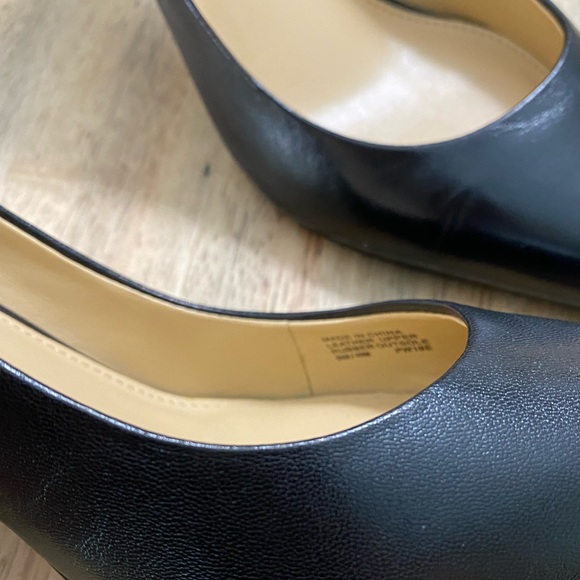 🌟Brand new MICHAEL KORS 🖤 low sweep pump - Picture 6 of 8